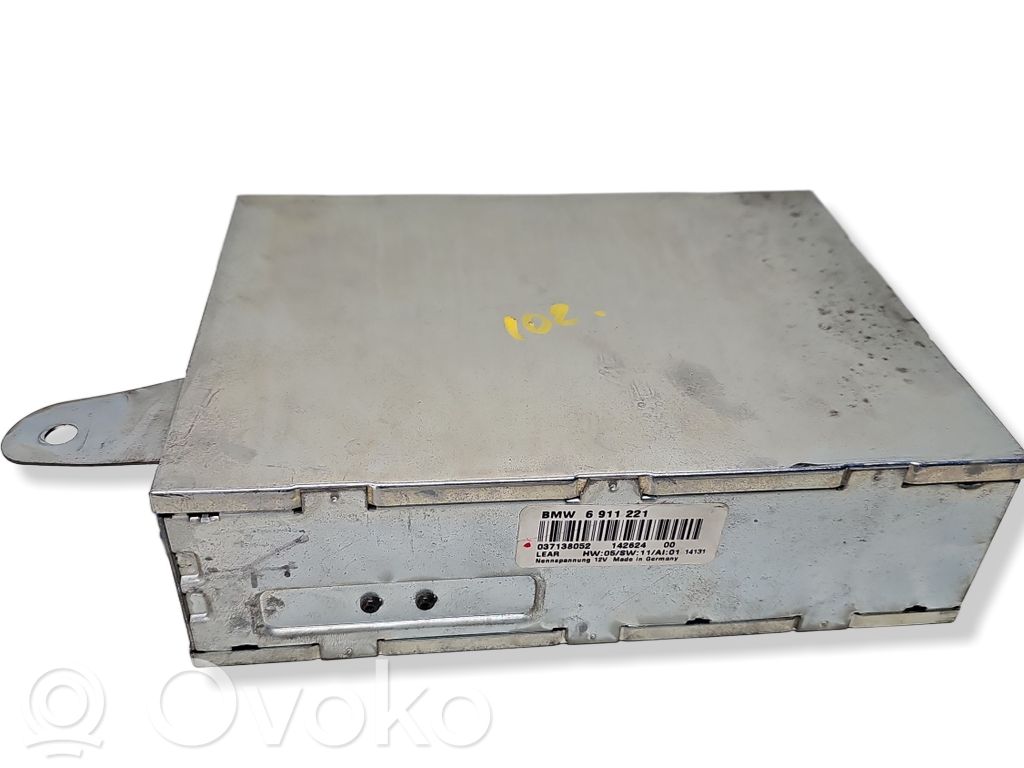 GPS-navigaation ohjainlaite/moduuli   6911221,037138052