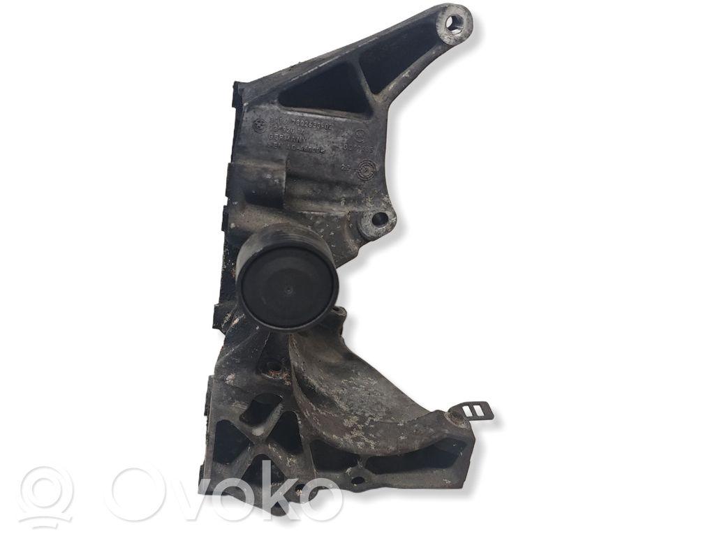 BMW 7 F01 F02 F03 F04 Generatoriaus kronšteinas 