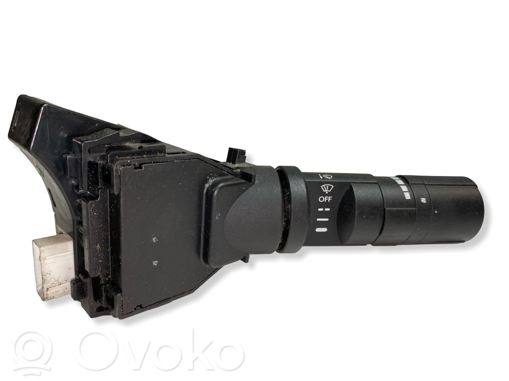 Nissan Navara D40 Palanca de control del limpiaparabrisas 