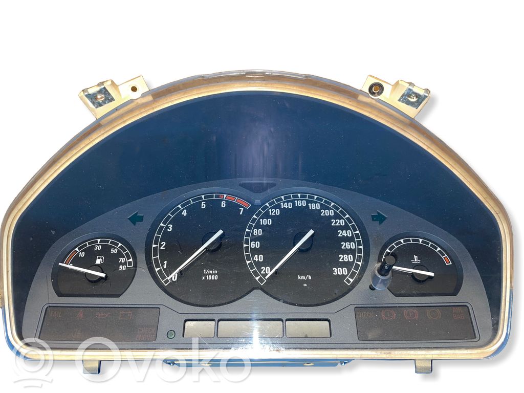 BMW 8 E31 Tachimetro (quadro strumenti) 