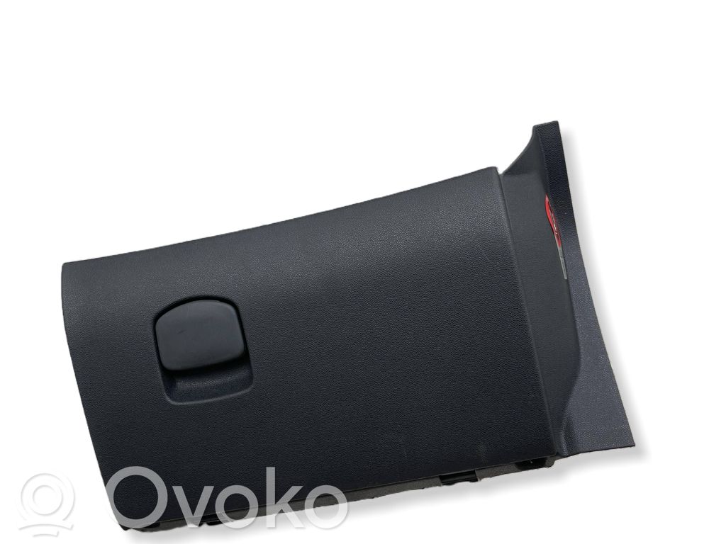 Opel Corsa D Glove box 
