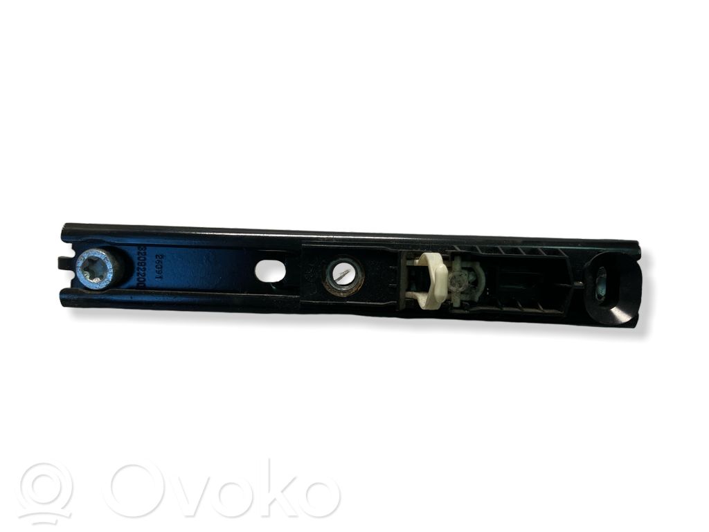 Land Rover Range Rover Sport L320 Sicherheitsgurt-Einstellschiene 