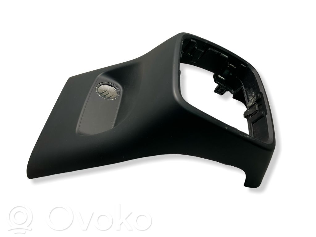 Volvo XC40 Other center console (tunnel) element 
