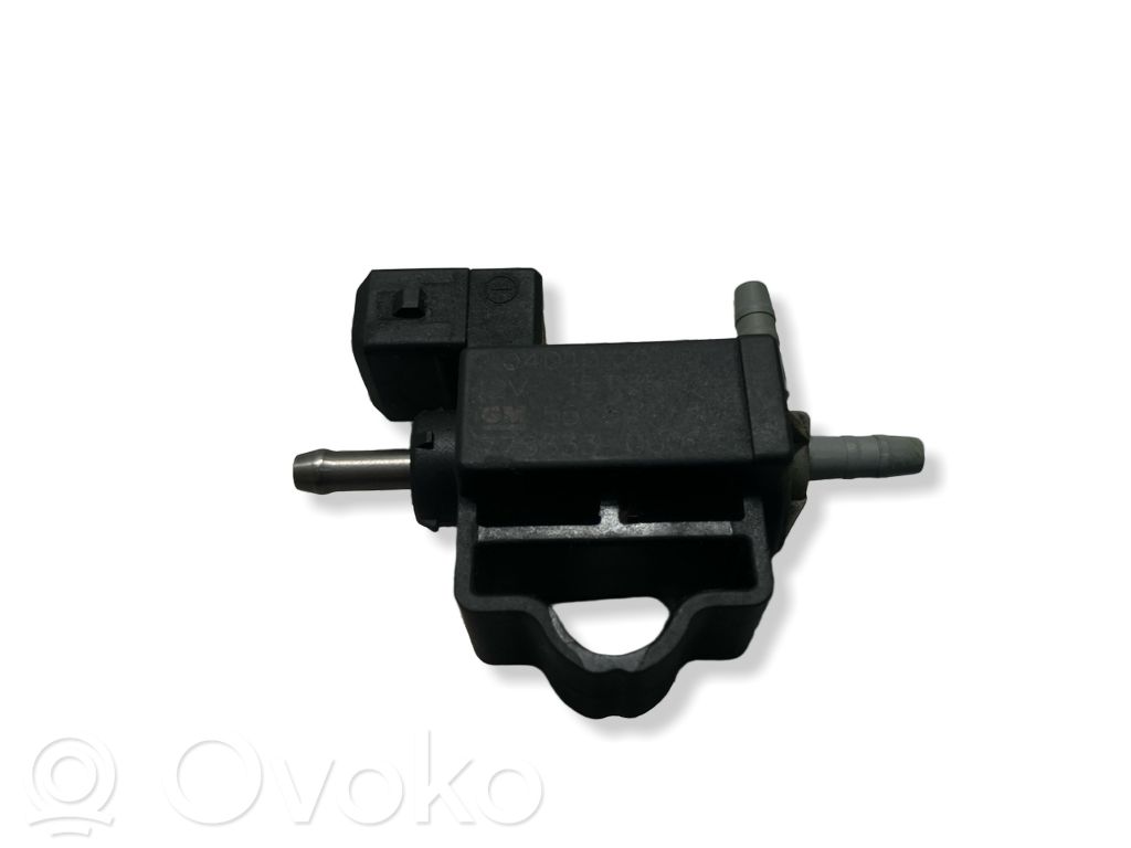 Opel Zafira C Vacuum valve 