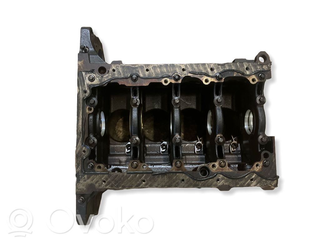 Opel Zafira C Engine block 
