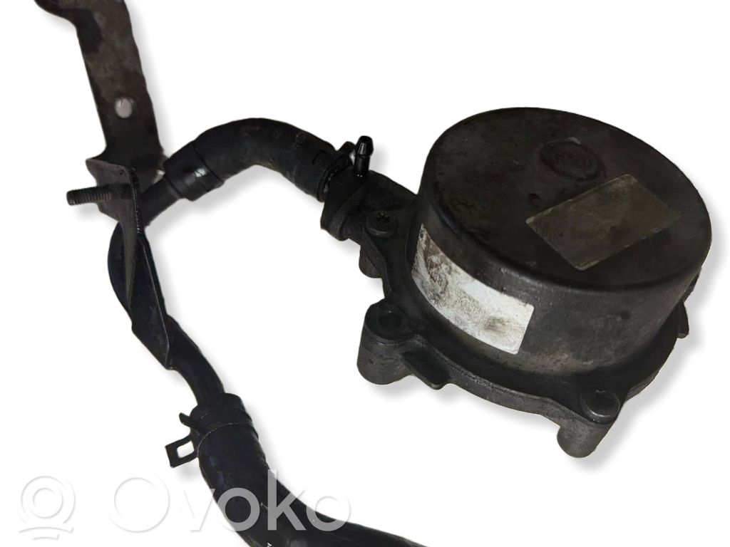 Hyundai i30 Vacuum pump 