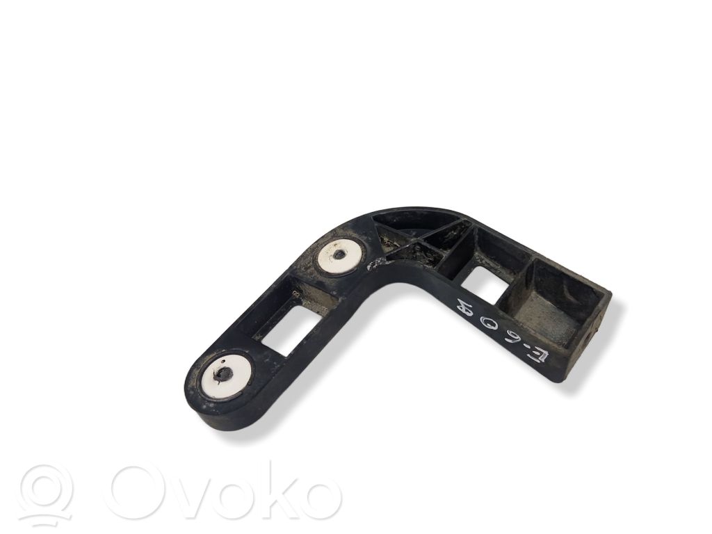 Opel Insignia A Galinis laikiklis bamperio 