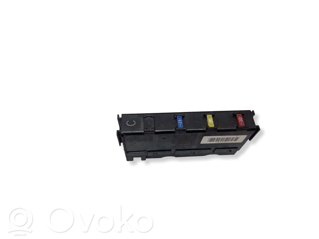 Toyota RAV 4 (XA30) Fuse module 