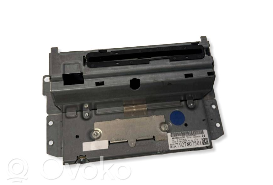 Panel / Radioodtwarzacz CD/DVD/GPS   927807501,2336359,182639282301,9585163D3110
