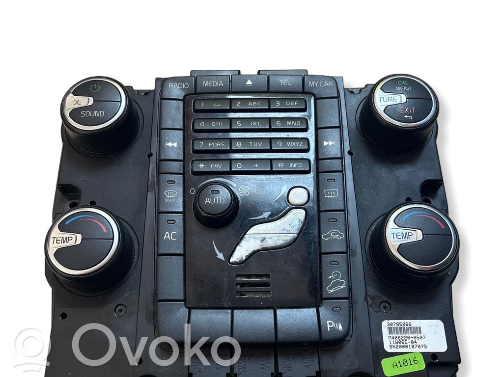 Volvo XC60 Climate control unit 