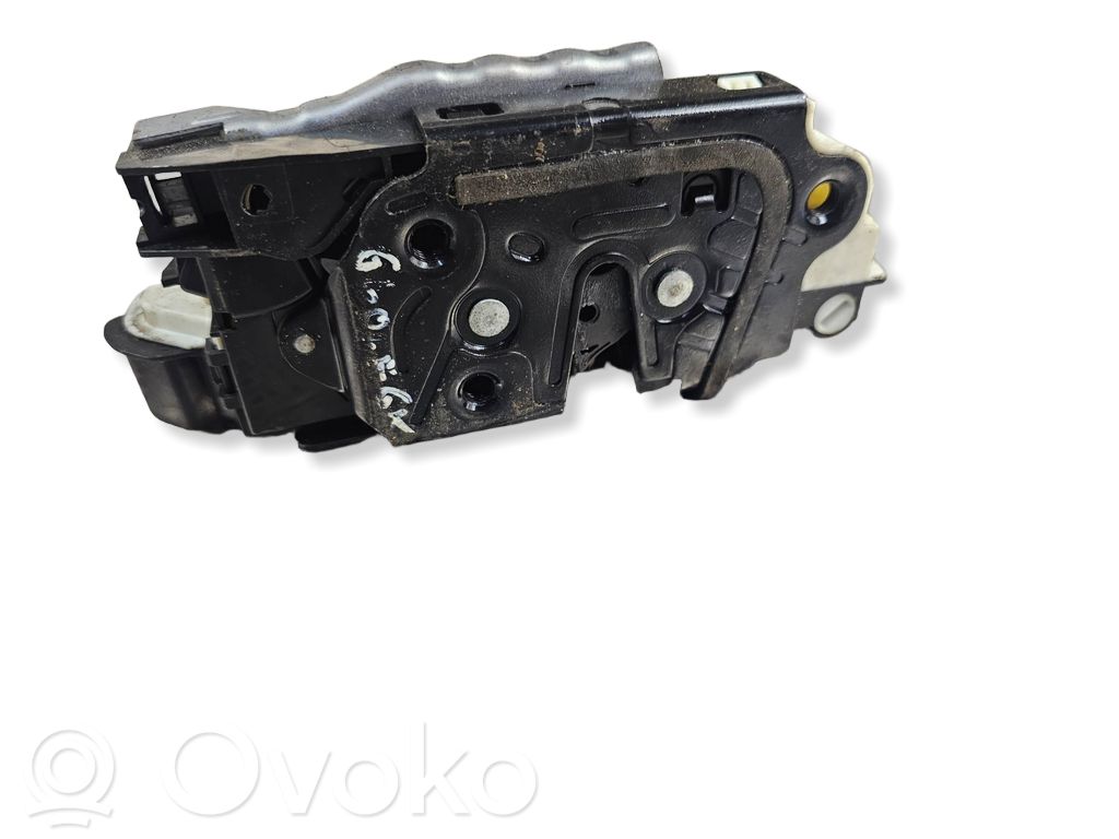 Volkswagen Golf VI Zamek drzwi tylnych 