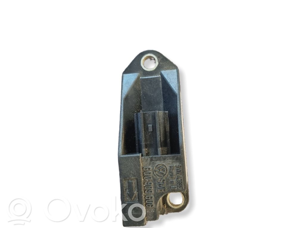 Volkswagen Bora Airbagsensor Crashsensor Drucksensor 
