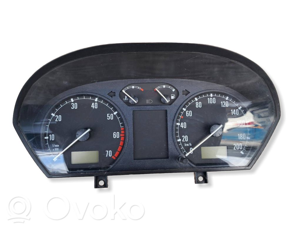 Skoda Fabia Mk1 (6Y) Licznik / Prędkościomierz 