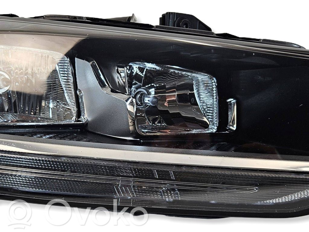 Audi Q2 - Headlight/headlamp 