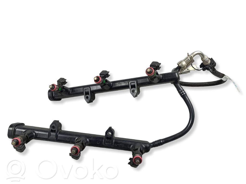 Jeep Grand Cherokee WL Listwa wtryskowa 