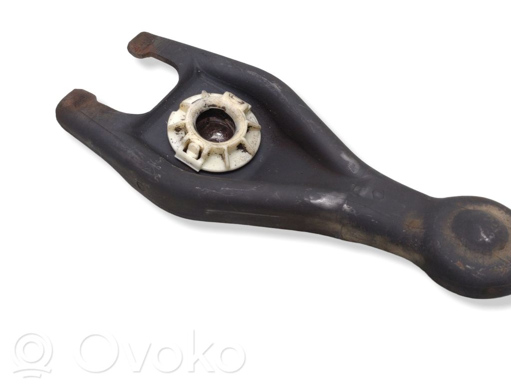 Kytkimen irrotushaarukka   CA05996