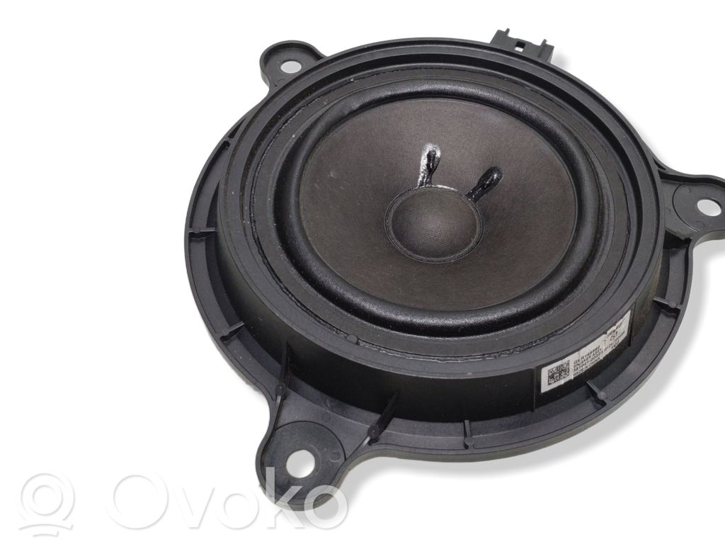 Altavoz de la puerta trasera   3510410020