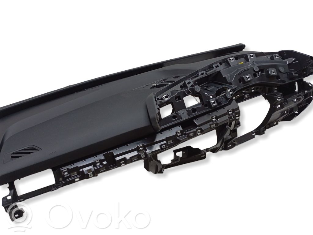 Panelė   10H857181RHD,10E880204G,10H819634A,10H853234,10H857005AIFC,10H857255D,2590332X,T0546694