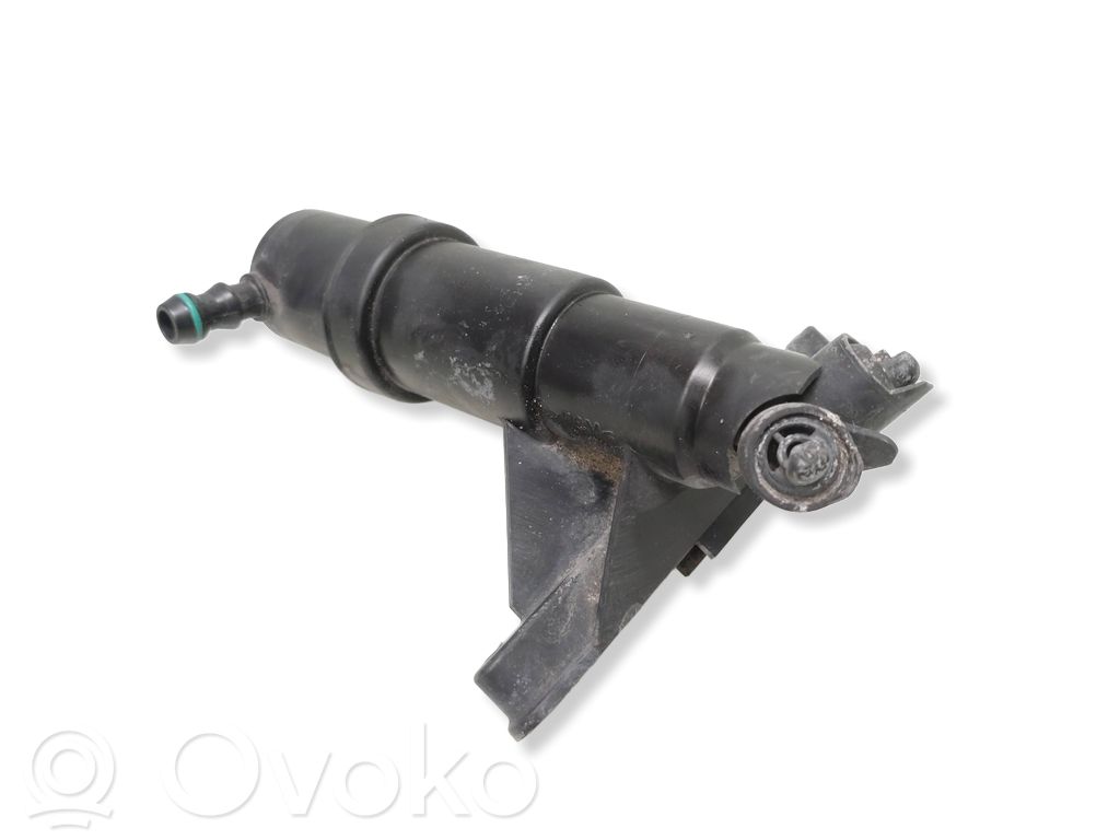 Headlight washer spray nozzle   241007