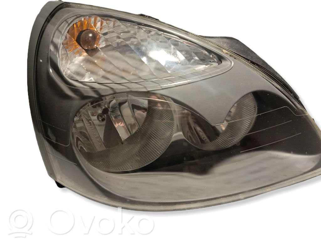 Renault Clio III Scheinwerfer 