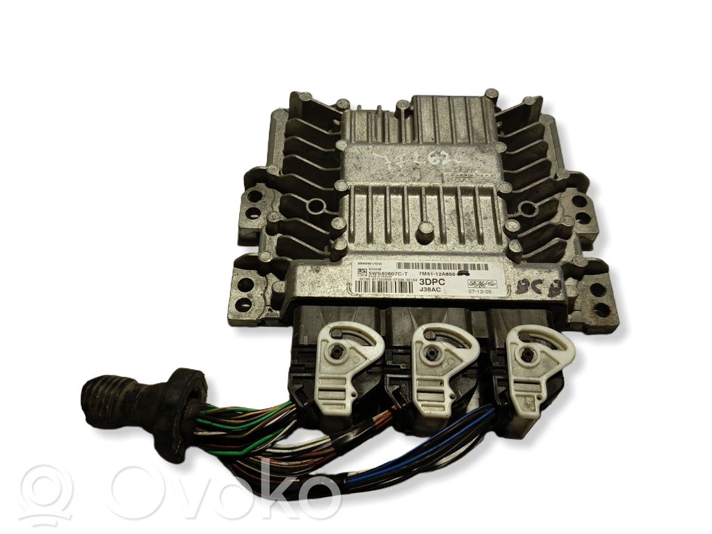 Ford Focus Engine control unit/module 