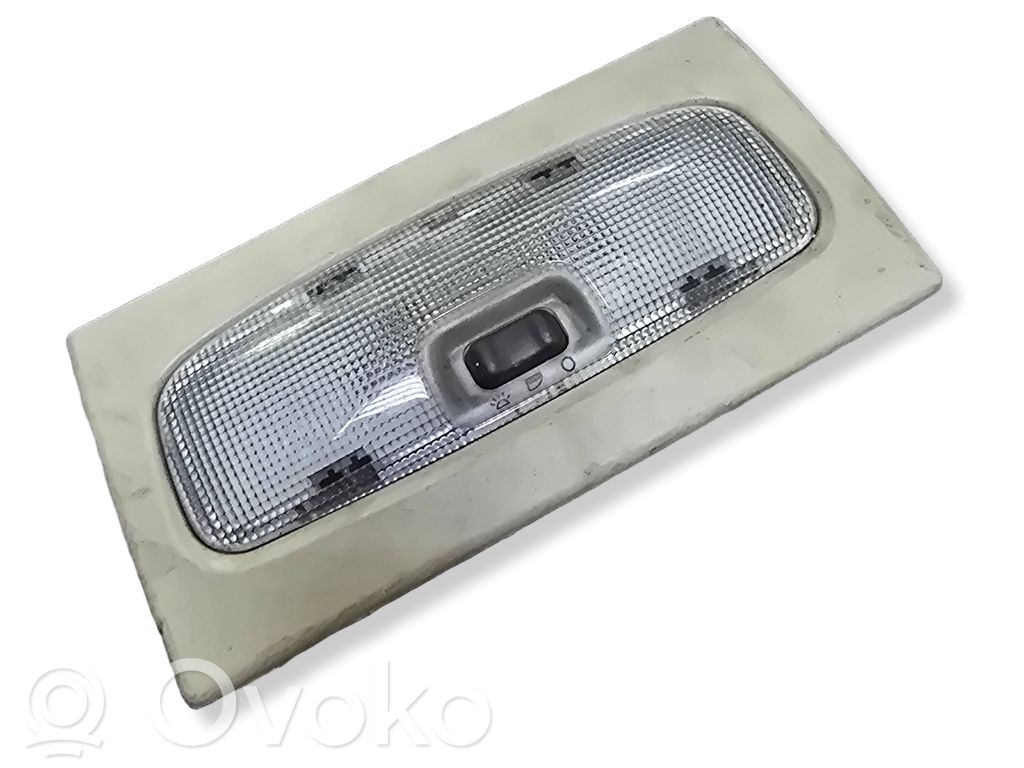 Ford Focus Etuistuimen valo 