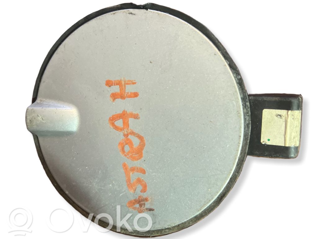 Opel Astra H Polttoainesäiliön korkki 