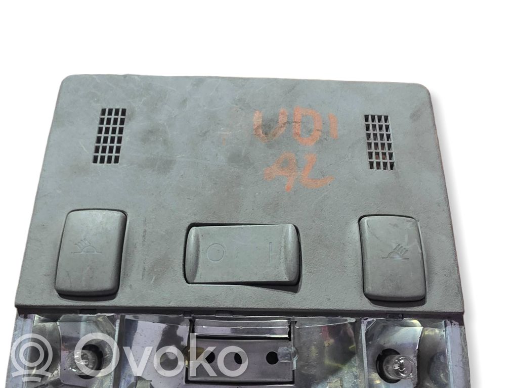 Audi A2 Priekinių vietų apšvietimo žibintas 