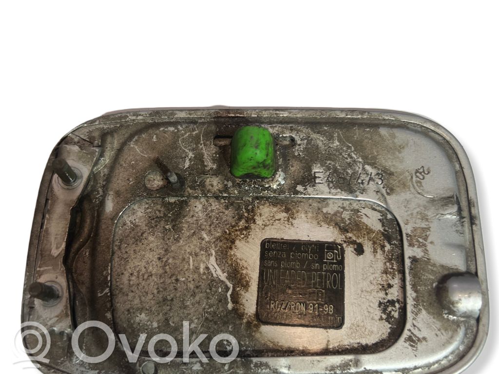 BMW 7 E65 E66 Polttoainesäiliön korkki 