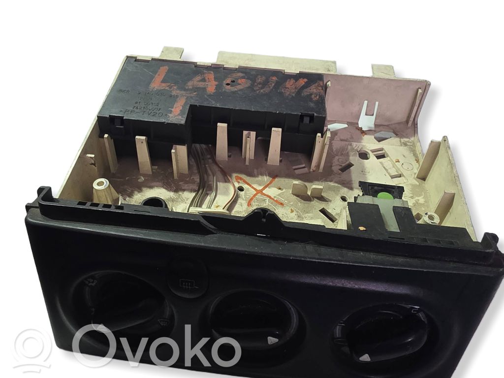 Renault Laguna I Climate control unit 