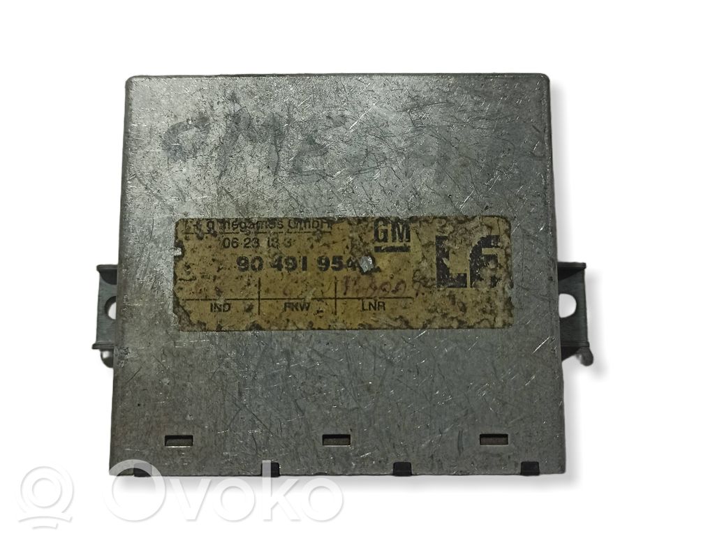 Opel Omega B1 Module confort 