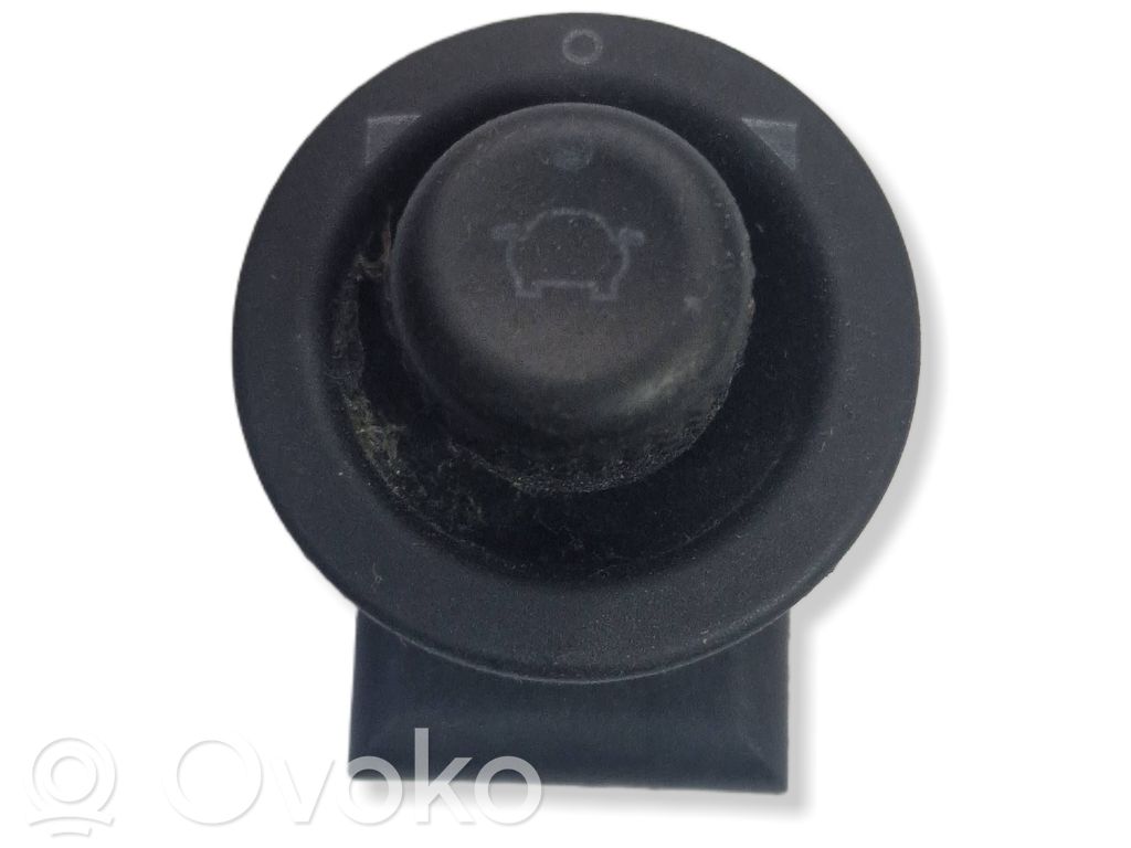 Ford Mondeo MK II Wing mirror switch 