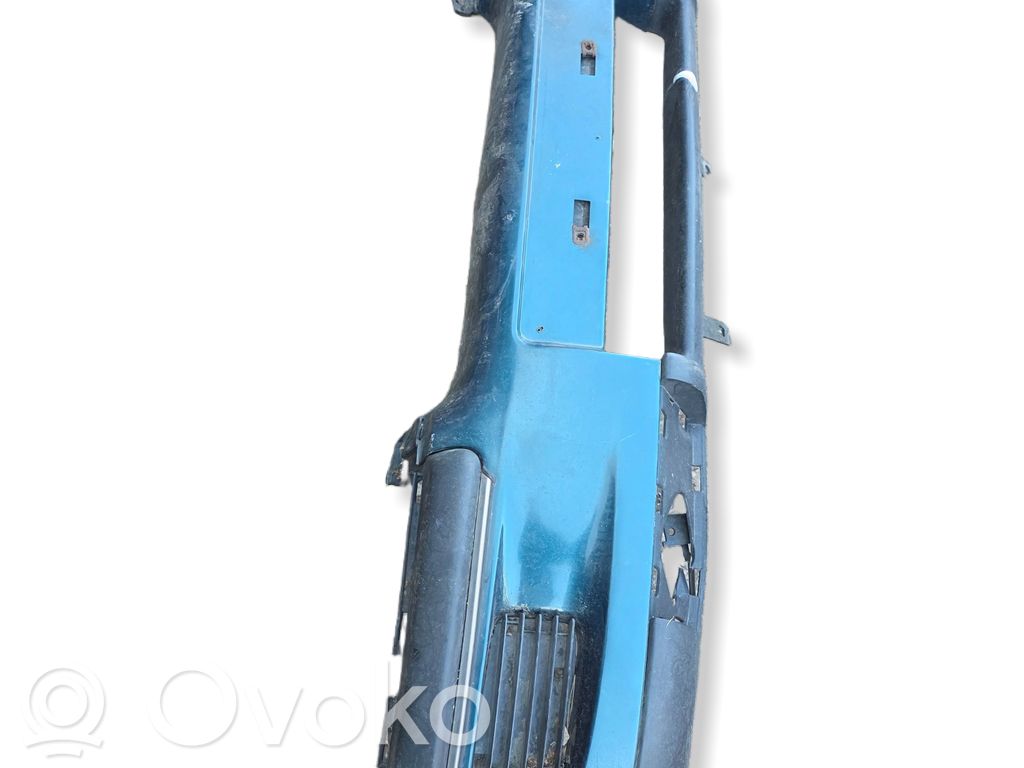 Opel Omega B1 Parachoques delantero 