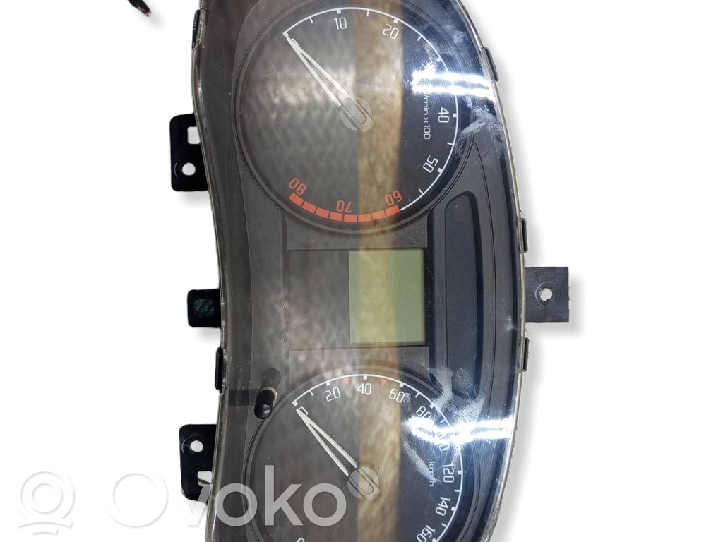 Skoda Fabia Mk1 (6Y) Geschwindigkeitsmesser Cockpit 