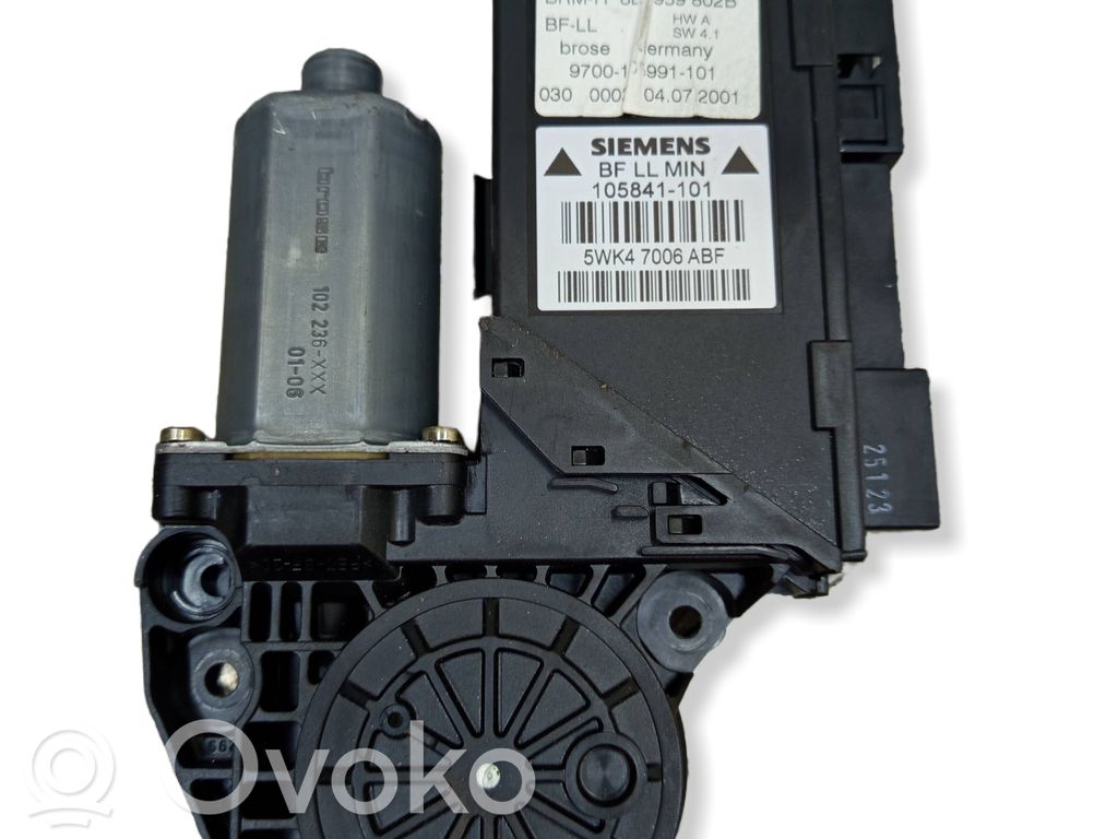 Audi A4 S4 B6 8E 8H Motorino alzacristalli della portiera anteriore 