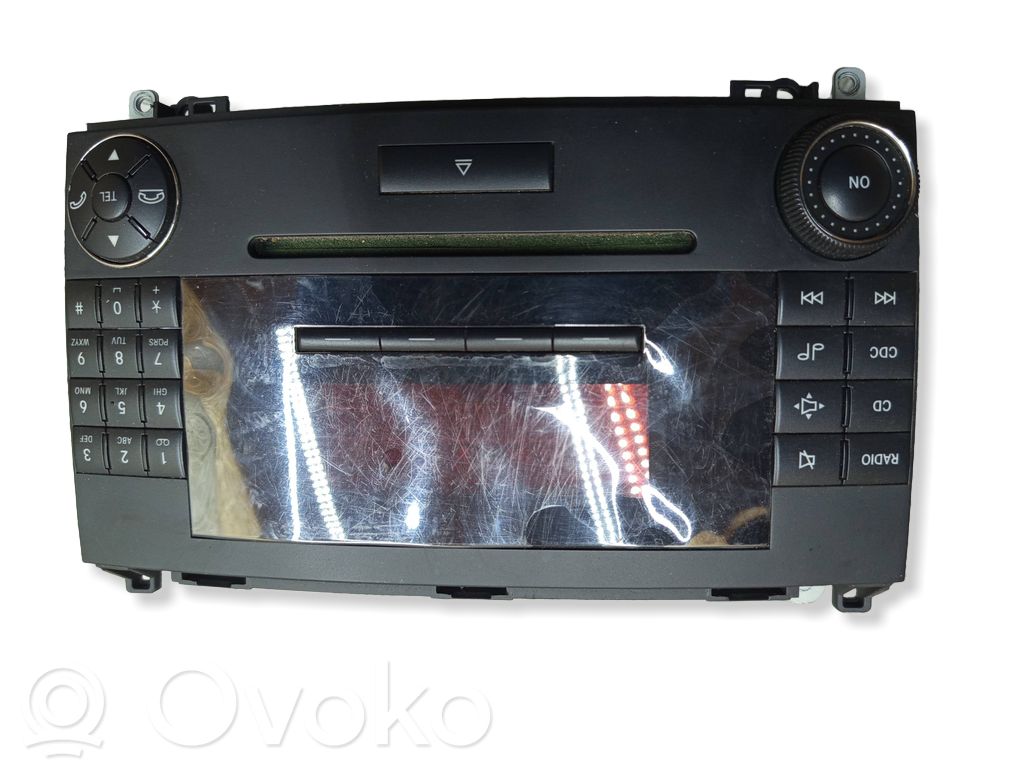 Mercedes-Benz A W169 Panel / Radioodtwarzacz CD/DVD/GPS 
