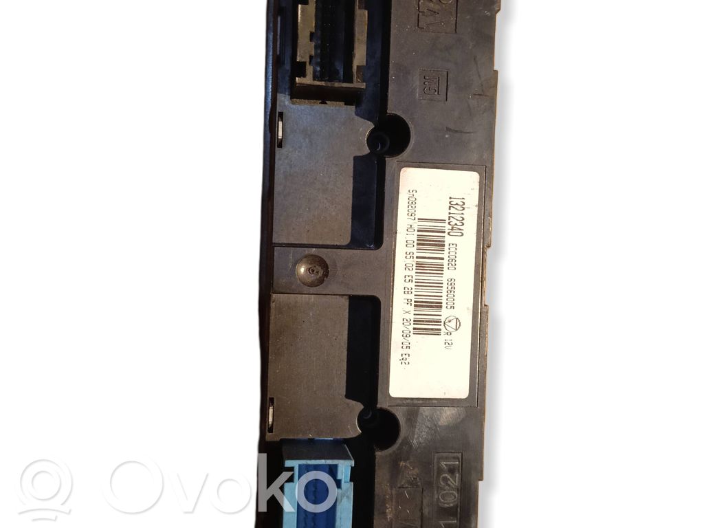 Opel Vectra C Panel klimatyzacji 