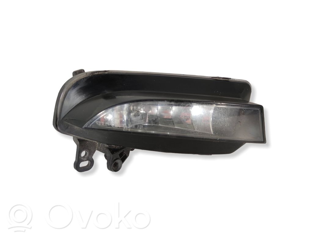 Etusumuvalo   8T0941700F,1NE01083202