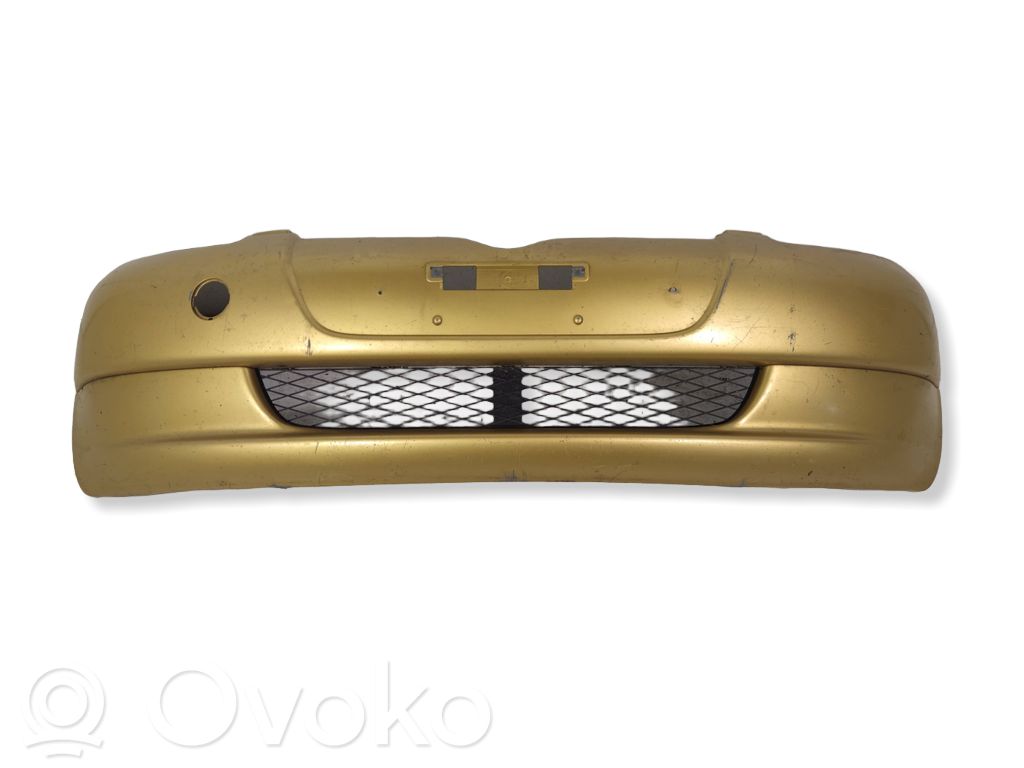 Toyota Yaris Zderzak przedni 