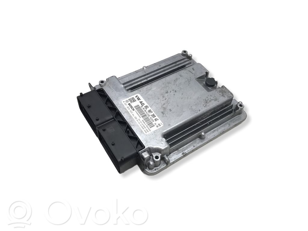 Volkswagen Tiguan Engine control unit/module 