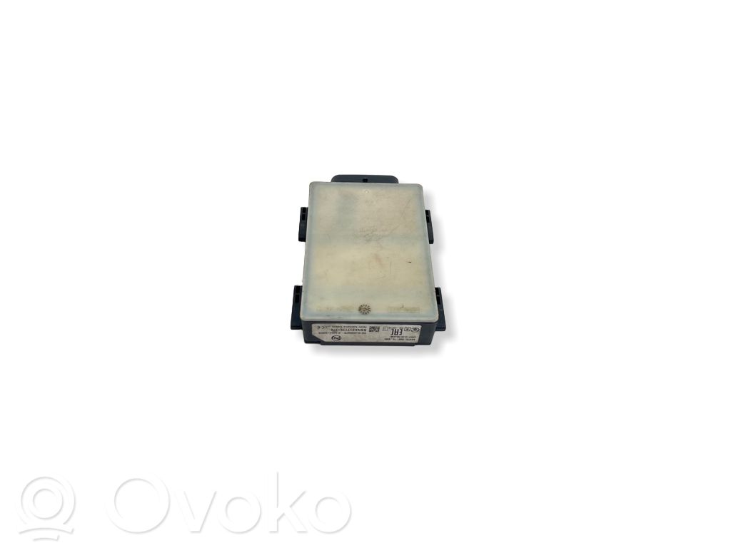 BMW 5 G30 G31 G38 Moduł martwego pola 