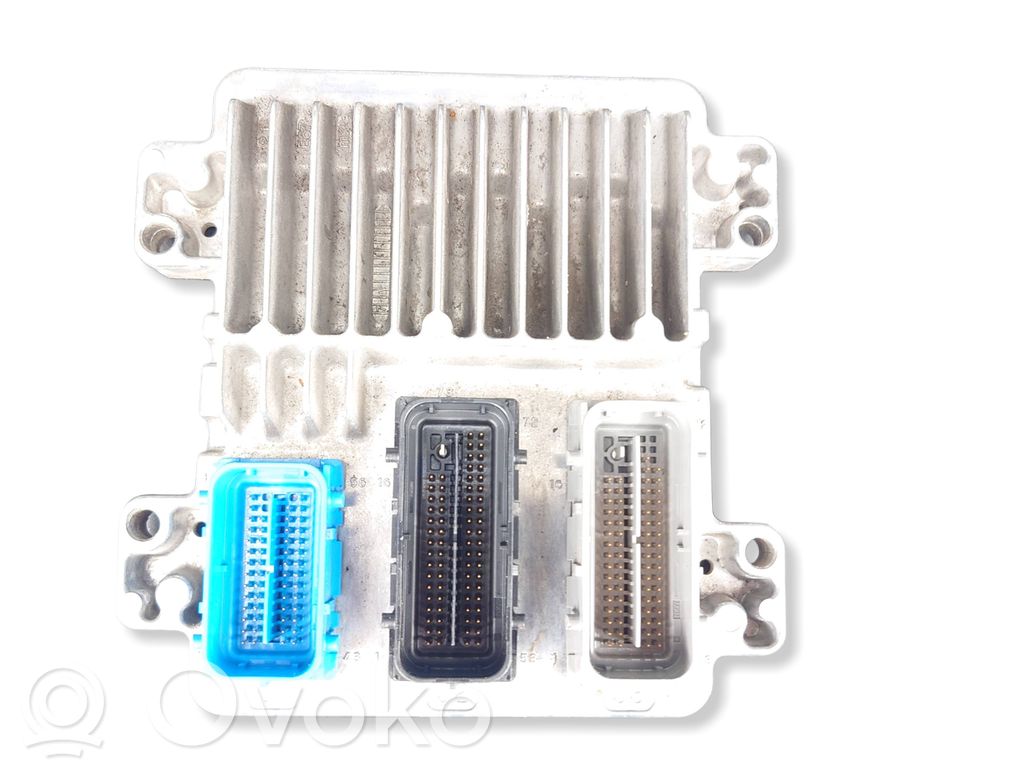 Unidad de control/módulo del motor   12622085