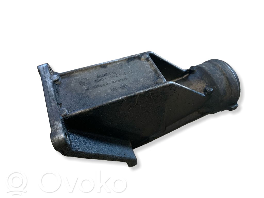 Engine mounting bracket   7552540,59280110