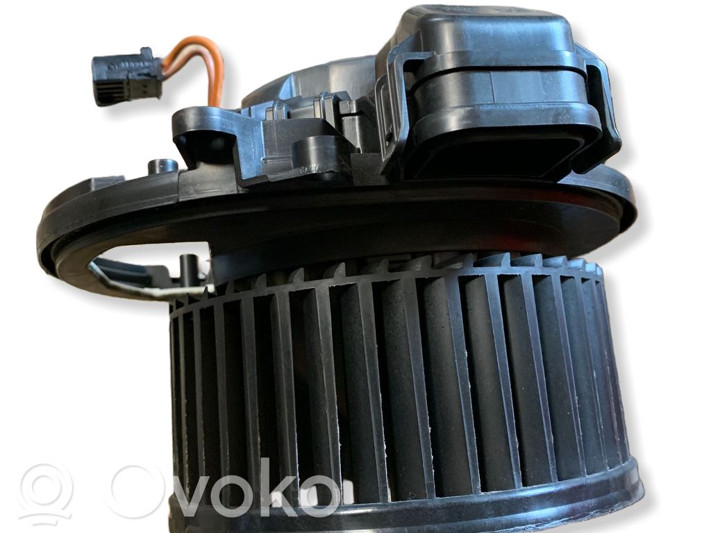 BMW 1 F20 F21 Mazā radiatora ventilators 