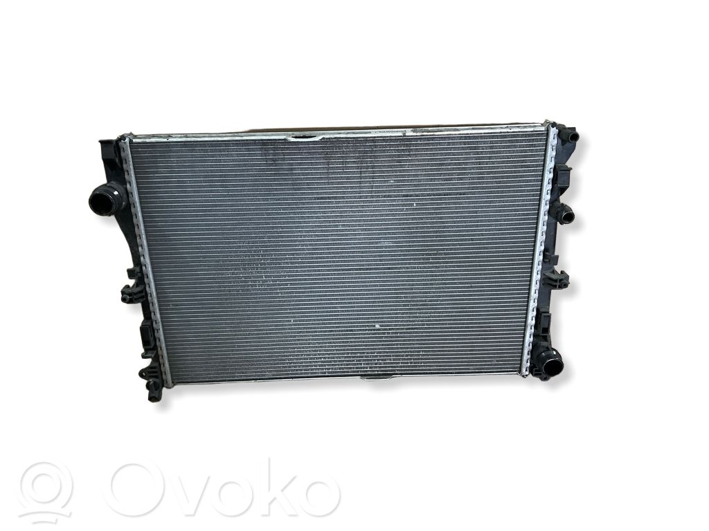 Mercedes-Benz C W205 Radiator lichid răcire 