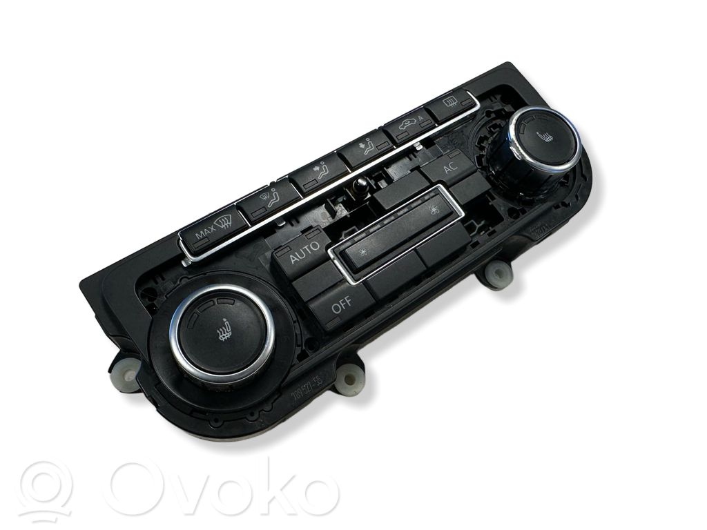 Volkswagen PASSAT CC Panel klimatyzacji 