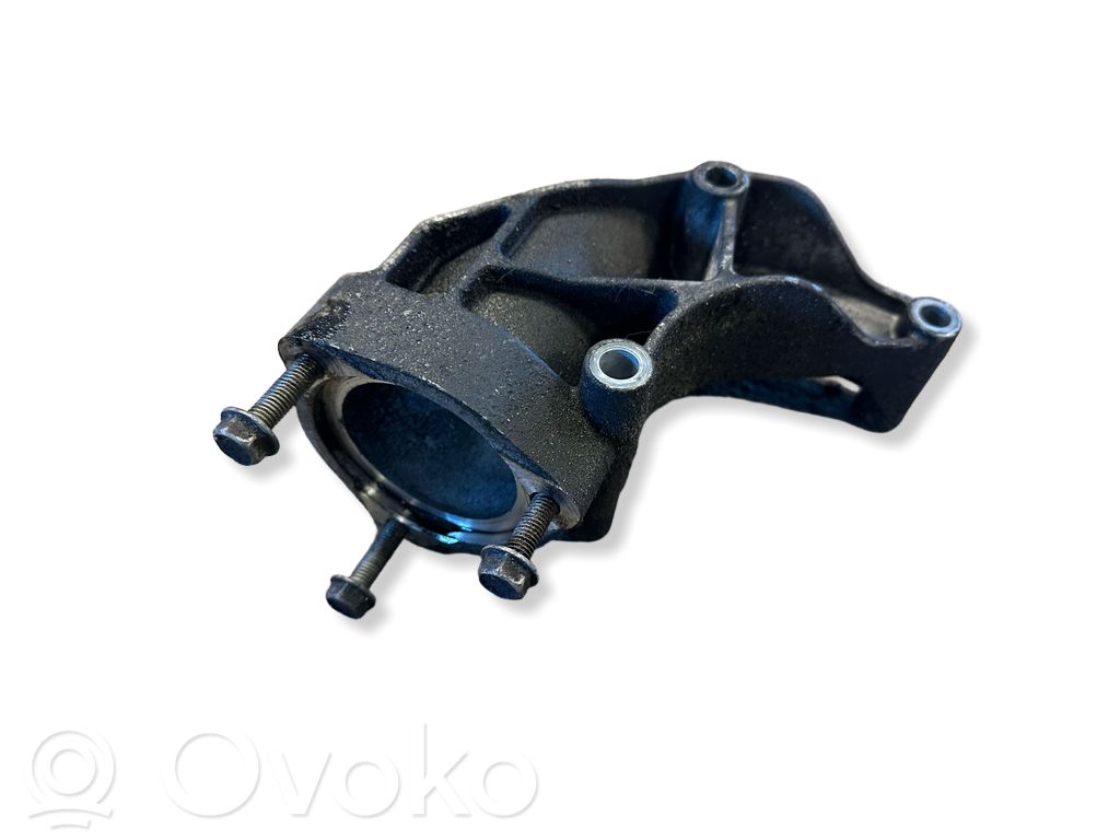 Opel Astra J Driveshaft support bearing bracket 