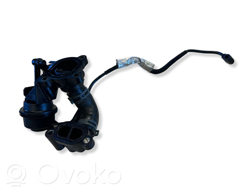 Audi A5 8T 8F Engine coolant pipe/hose 