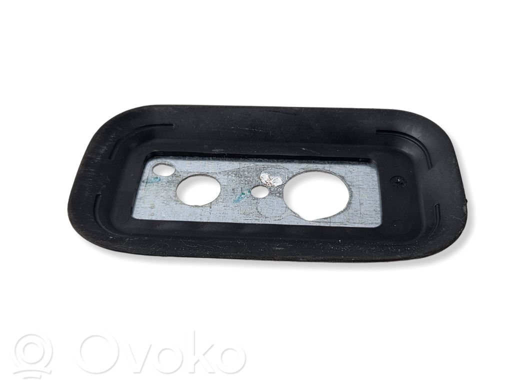 Peugeot 2008 II Other engine bay part 