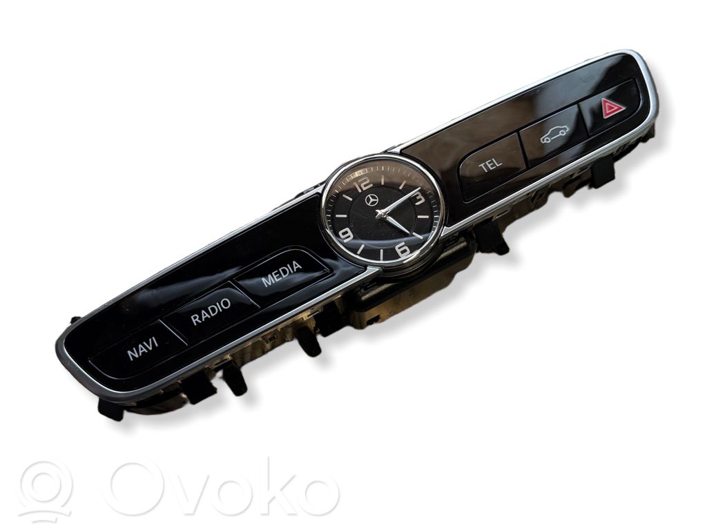 Mercedes-Benz E W238 Clock 